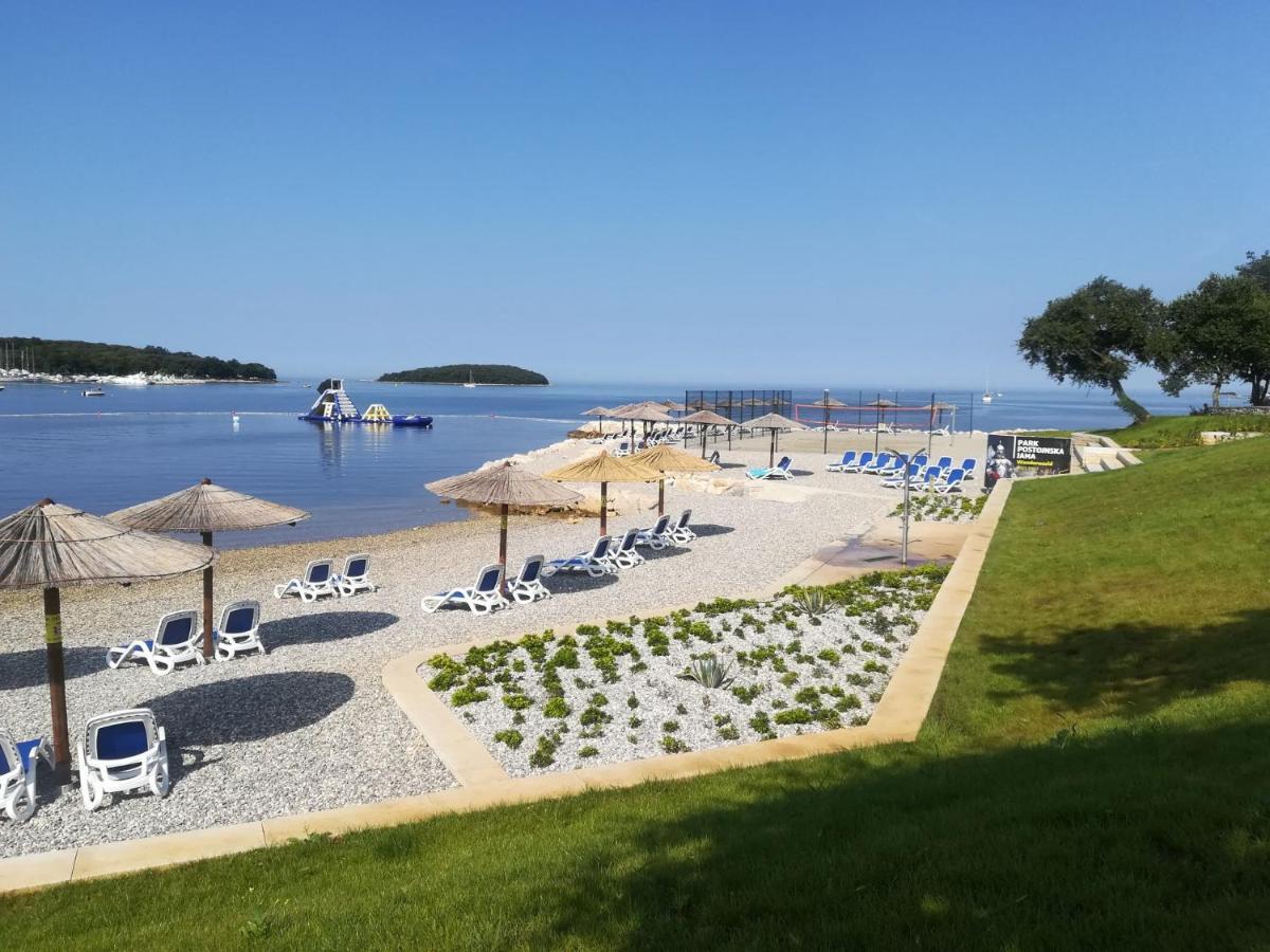 Apartmani Milokanovic Funtana Extérieur photo
