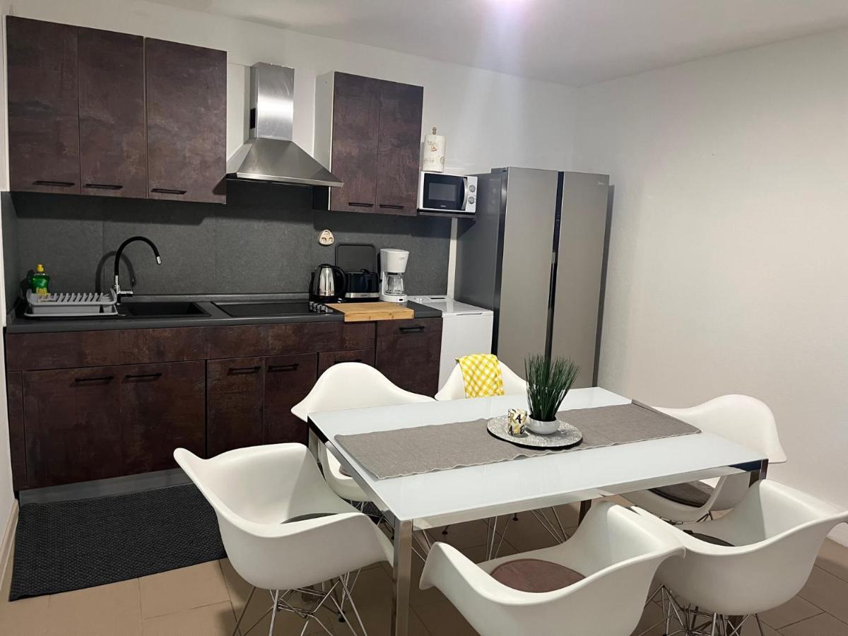 Apartmani Milokanovic Funtana Extérieur photo