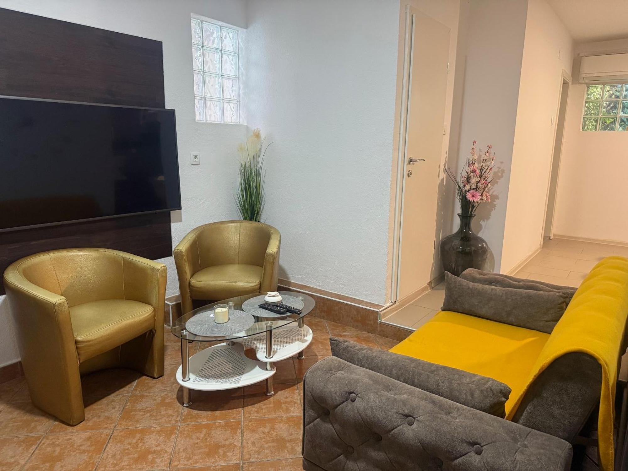 Apartmani Milokanovic Funtana Extérieur photo